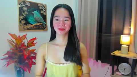 Snapshot of yourtinybunny chatting on 04/11/26, 11:14 yourtinybunny online show from 04/11/26, 11:14
