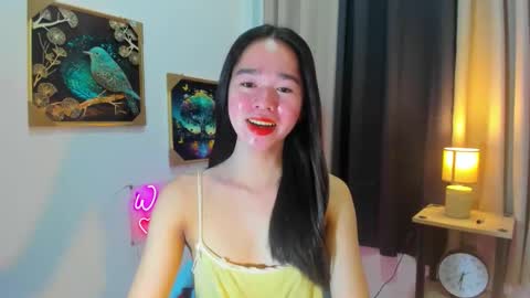 Snapshot of yourtinybunny chatting on 04/22/26, 11:01 yourtinybunny online show from 04/22/26, 11:01