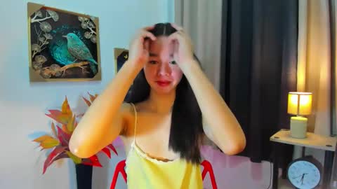 Snapshot of yourtinybunny chatting on 05/02/26, 10:31 yourtinybunny online show from 05/02/26, 10:31