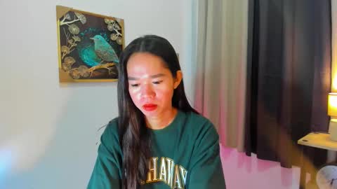 Snapshot of yourtinybunny chatting on 05/11/26, 04:04 yourtinybunny online show from 05/11/26, 04:04