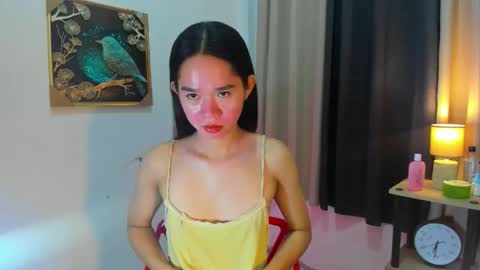Snapshot of yourtinybunny chatting on 05/16/26, 10:36 yourtinybunny online show from 05/16/26, 10:36