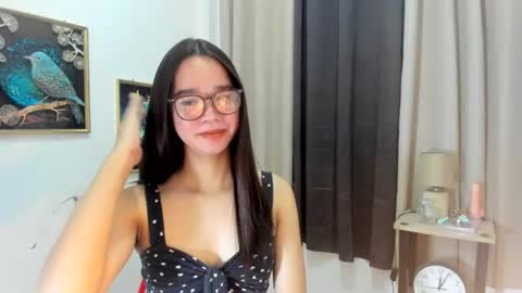 yourtinybunny online show from 07/04/26, 12:22