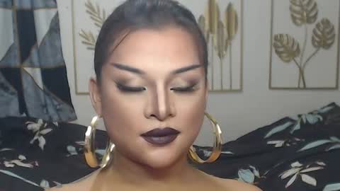 Snapshot of yourtrannyqueenxxx chatting on 06/15/26, 05:53 Anastacia Grey online show from 06/15/26, 05:53