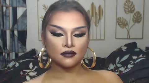 Snapshot of yourtrannyqueenxxx chatting on 06/17/26, 05:43 Anastacia Grey online show from 06/17/26, 05:43