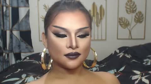 Snapshot of yourtrannyqueenxxx chatting on 06/19/26, 06:29 Anastacia Grey online show from 06/19/26, 06:29
