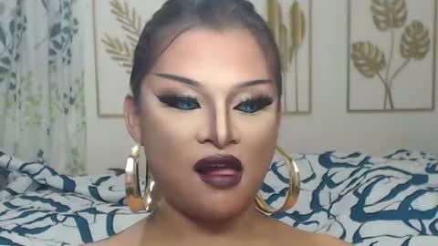 Snapshot of yourtrannyqueenxxx chatting on 07/16/26, 10:43 Anastacia Grey online show from 07/16/26, 10:43