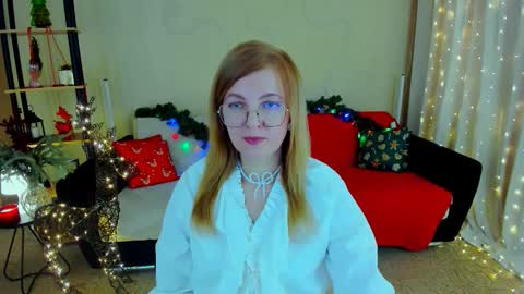 Snapshot of youruniverser chatting on 12/16/25, 10:20 Alice online show from 12/16/25, 10:20