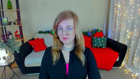 Snapshot of youruniverser chatting on 01/12/26, 10:31 Alice online show from 01/12/26, 10:31