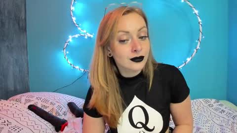 YourVenus00 -Follow my OF online show from 02/10/25, 09:15