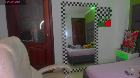 Snapshot of yourvirtualgirlfriennd chatting on 03/30/26, 12:44 GI online show from 03/30/26, 12:44