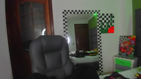 Snapshot of yourvirtualgirlfriennd chatting on 08/06/26, 06:37 GI online show from 08/06/26, 06:37