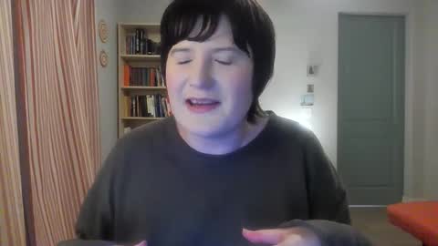 Rose Noire online show from 12/01/25, 11:54