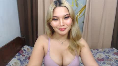 Snapshot of youungsextdeity chatting on 08/08/26, 08:49 cathy online show from 08/08/26, 08:49