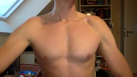 Snapshot of youvegotthis chatting on 12/16/25, 03:39 youvegotthis online show from 12/16/25, 03:39