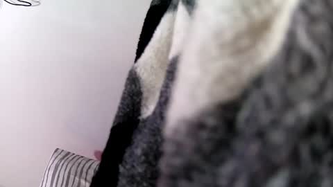 Snapshot of youwanttof chatting on 01/05/25, 11:15 youwanttof online show from 01/05/25, 11:15