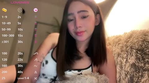 Snapshot of yowginethegreat chatting on 10/26/25, 09:37 YowgineTheGreat online show from 10/26/25, 09:37