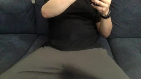 yque online show from 02/09/25, 06:05