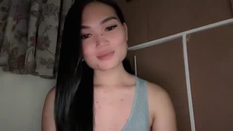 Snapshot of yrdrmgrl_jennie26 chatting on 11/27/25, 10:39 yrdrmgrl_jennie26 online show from 11/27/25, 10:39