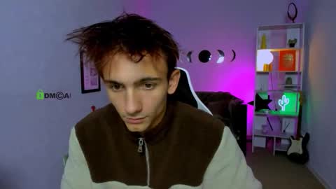 yudji_boy online show from 10/03/25, 07:22