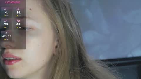 yuki_bloom online show from 10/09/25, 09:40