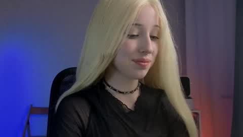Misa online show from 05/25/26, 07:09