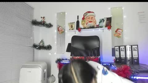 Yukio Davis  online show from 12/16/25, 01:05