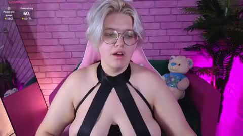 Snapshot of yukiohara chatting on 12/03/25, 09:29 Yuki online show from 12/03/25, 09:29