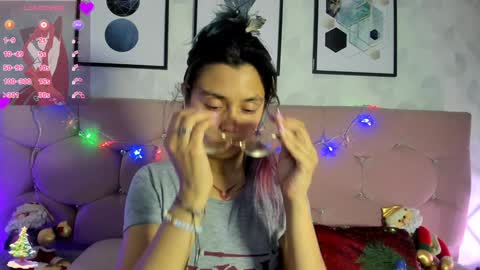 Yukki Kuran online show from 12/19/24, 02:34