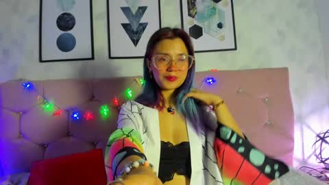 Yukki Kuran online show from 01/07/25, 01:38