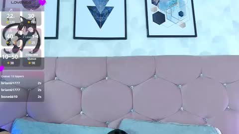 Yukki Kuran online show from 02/12/25, 02:35