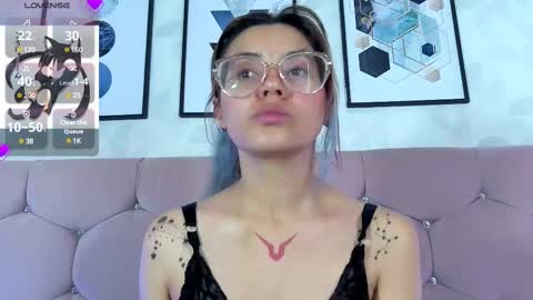 Yukki Kuran online show from 02/12/25, 07:55