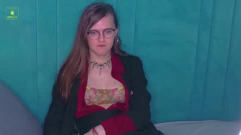 Yuko online show from 10/30/25, 03:41