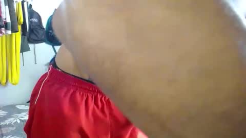 Snapshot of yulian_23 chatting on 05/21/26, 11:01 Ivan online show from 05/21/26, 11:01