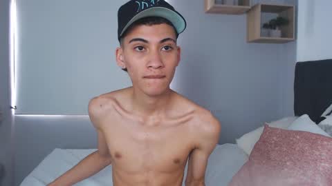 Snapshot of yulian_vasquez chatting on 02/28/25, 03:26 yulian_vasquez online show from 02/28/25, 03:26