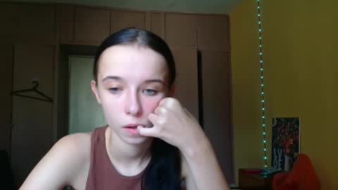 Snapshot of yuliastar chatting on 09/20/25, 07:42 Yuliia online show from 09/20/25, 07:42