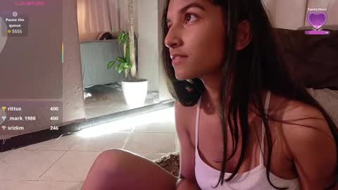 yuliethpetite online show from 10/10/25, 11:48