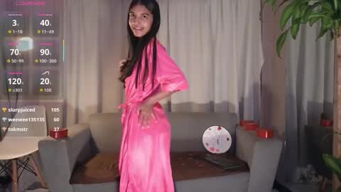 yuliethpetite online show from 02/01/26, 11:31