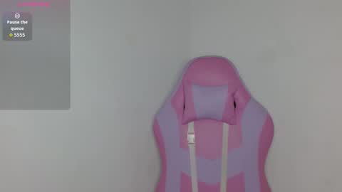 Yuli and SaraIndependent model online show from 12/01/25, 03:44