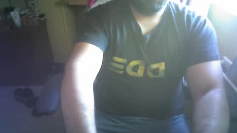 yulius_7 online show from 09/30/25, 08:19