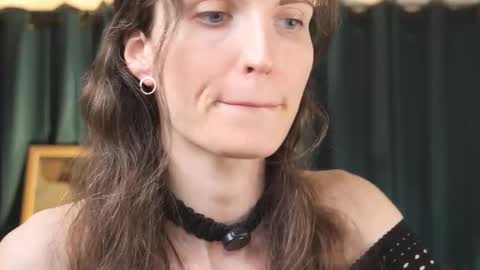 Snapshot of yulladao chatting on 03/15/26, 04:35 yulla dao online show from 03/15/26, 04:35