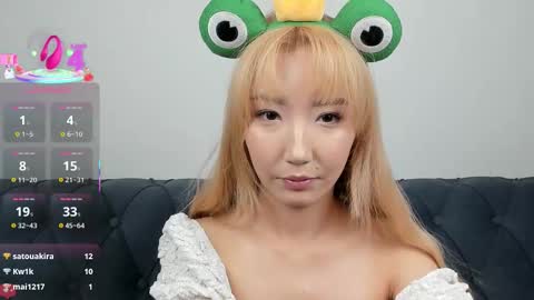 yume_ko online show from 09/15/25, 08:31