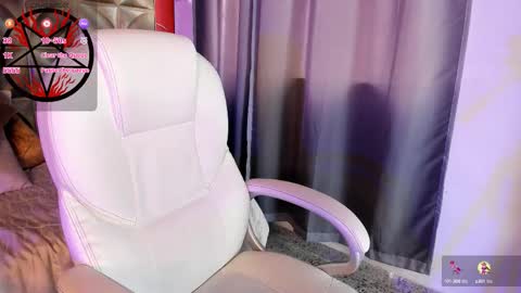 Snapshot of yumeko_jabami chatting on 10/05/25, 12:47 YUMEKO online show from 10/05/25, 12:47