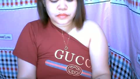 Yumie online show from 06/23/26, 09:35