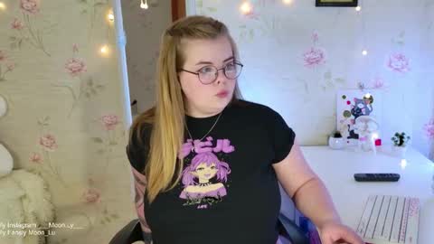 Snapshot of yumm_lolly chatting on 12/05/25, 12:58 Polly online show from 12/05/25, 12:58