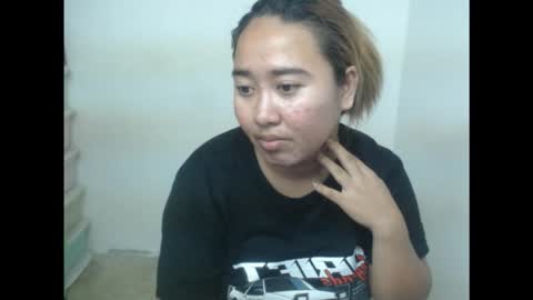 yummy chesca online show from 09/11/25, 01:49