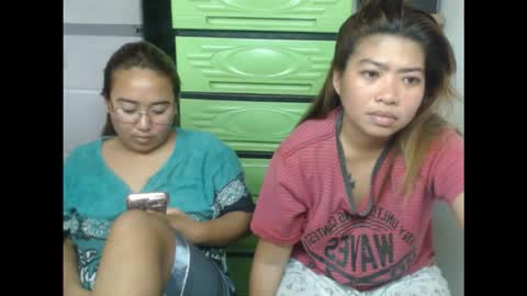 yummy chesca online show from 09/25/25, 04:16