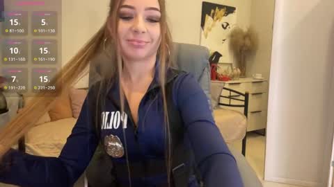Snapshot of yummy_jane_ chatting on 04/10/26, 01:22 Yummy Jane online show from 04/10/26, 01:22