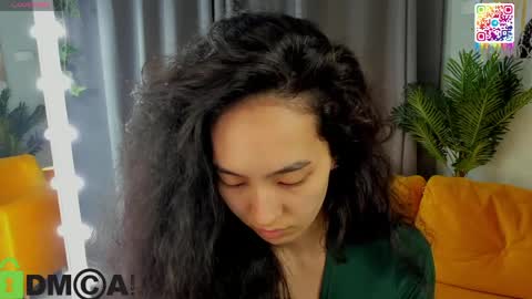 Snapshot of yummy_lamii chatting on 03/27/26, 03:56 Cindey online show from 03/27/26, 03:56