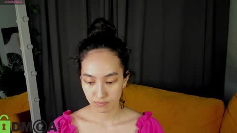 Snapshot of yummy_lamii chatting on 03/29/26, 11:32 Cindey online show from 03/29/26, 11:32