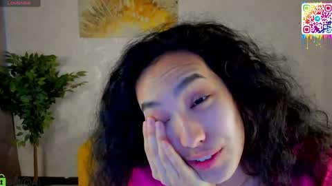 Snapshot of yummy_lamii chatting on 04/23/26, 03:52 Cindey online show from 04/23/26, 03:52